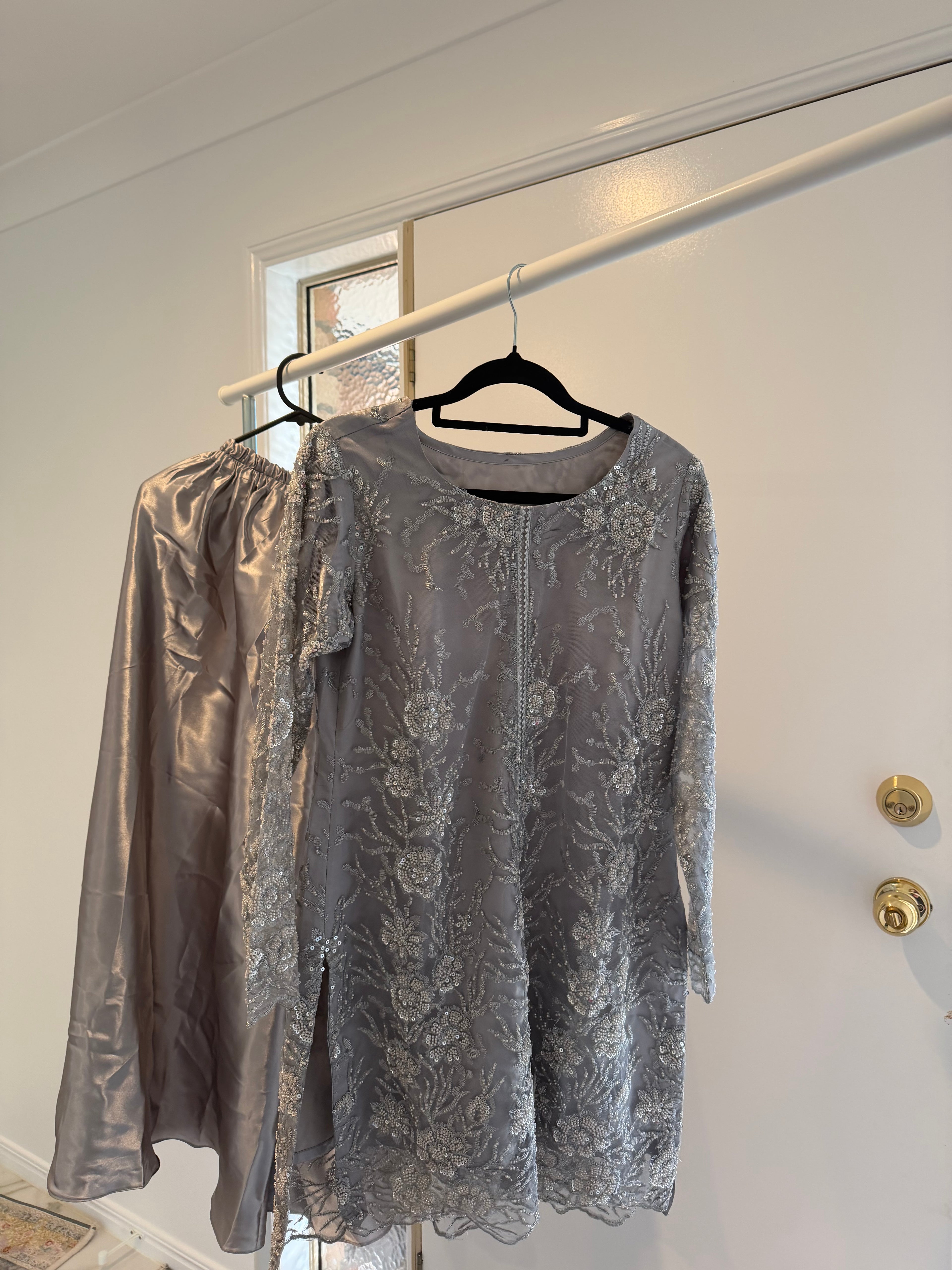SILVER MIST